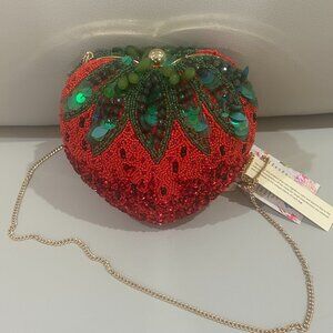 Handcrafted in India Strawberry Beaded Sequin Crossbody Bag Purse NWT